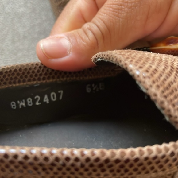 Stuart Weitzman Lizard Print Loafers Bead Spain - Picture 5 of 7